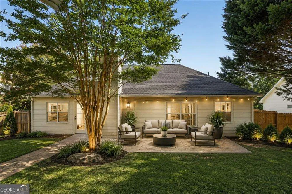 705 Allens Landing DR Lawrenceville, GA 30045