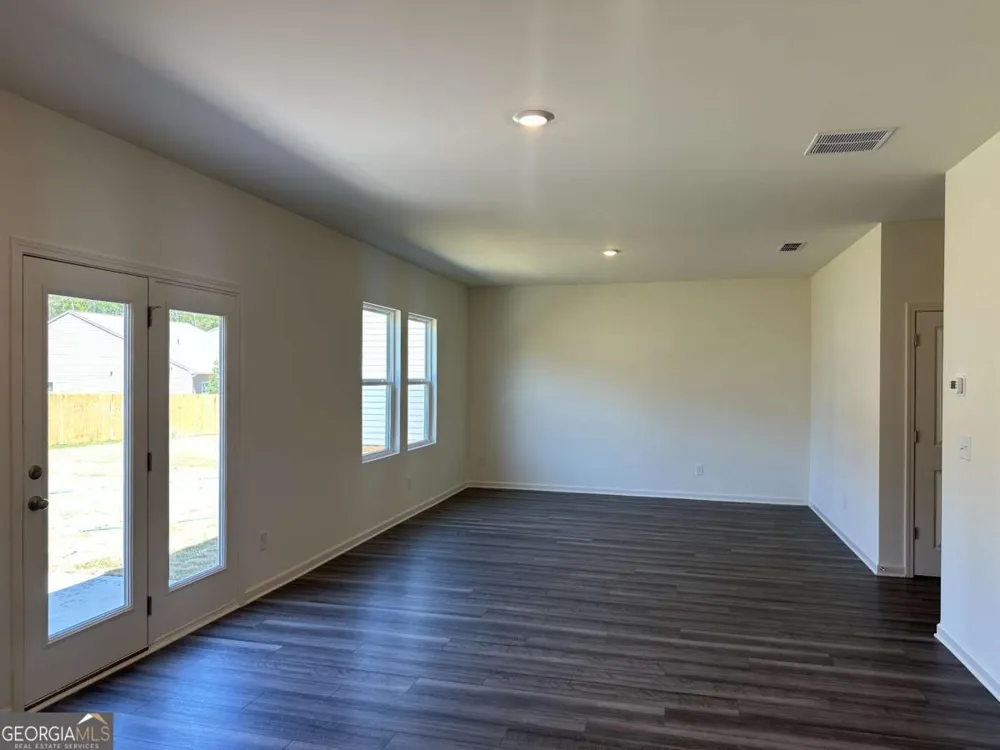 9 Norwalk Lane Dallas, GA 30157