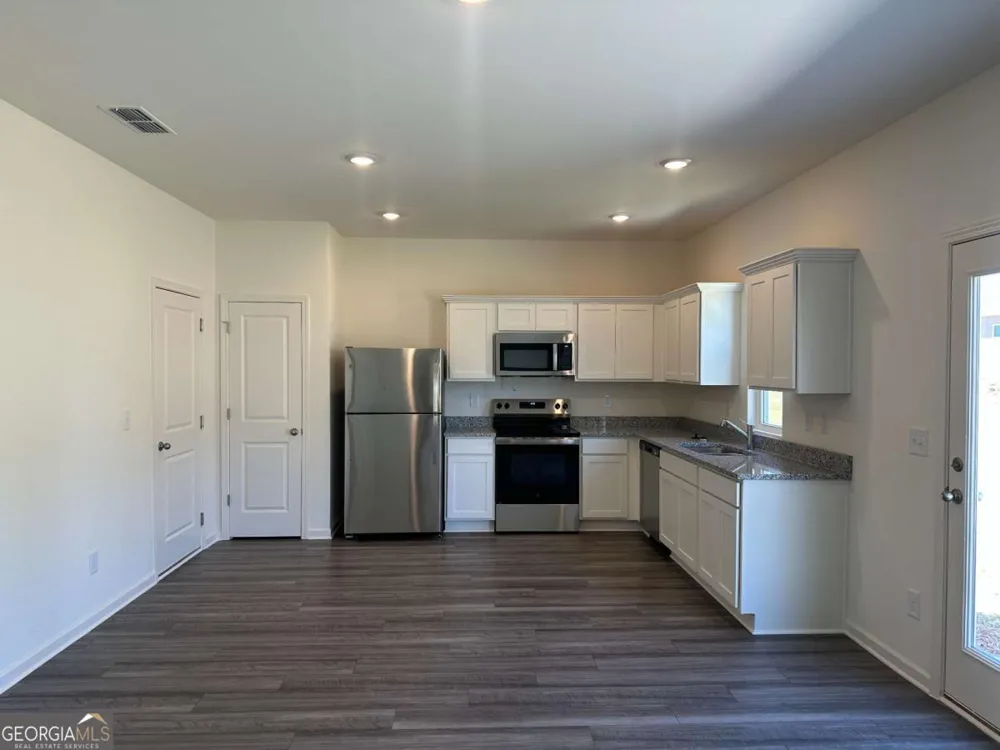 9 Norwalk Lane Dallas, GA 30157