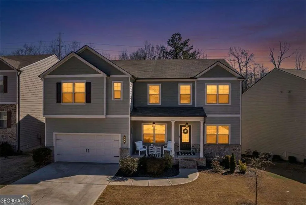 106 Creekside Bluff WAY Auburn, GA 30011