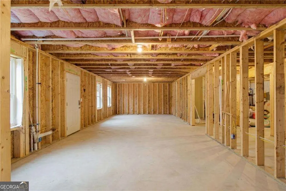 106 Creekside Bluff WAY Auburn, GA 30011