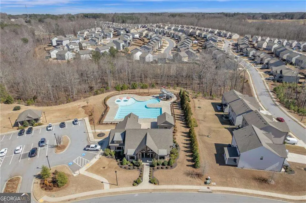 106 Creekside Bluff WAY Auburn, GA 30011
