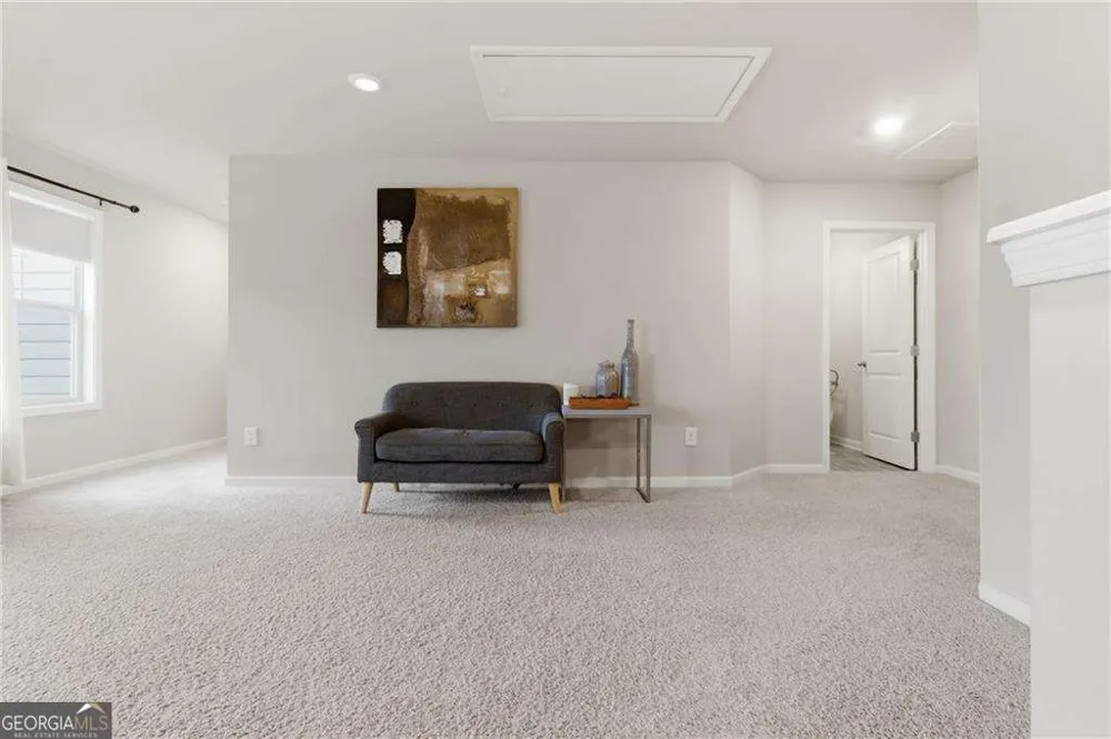 106 Creekside Bluff WAY Auburn, GA 30011
