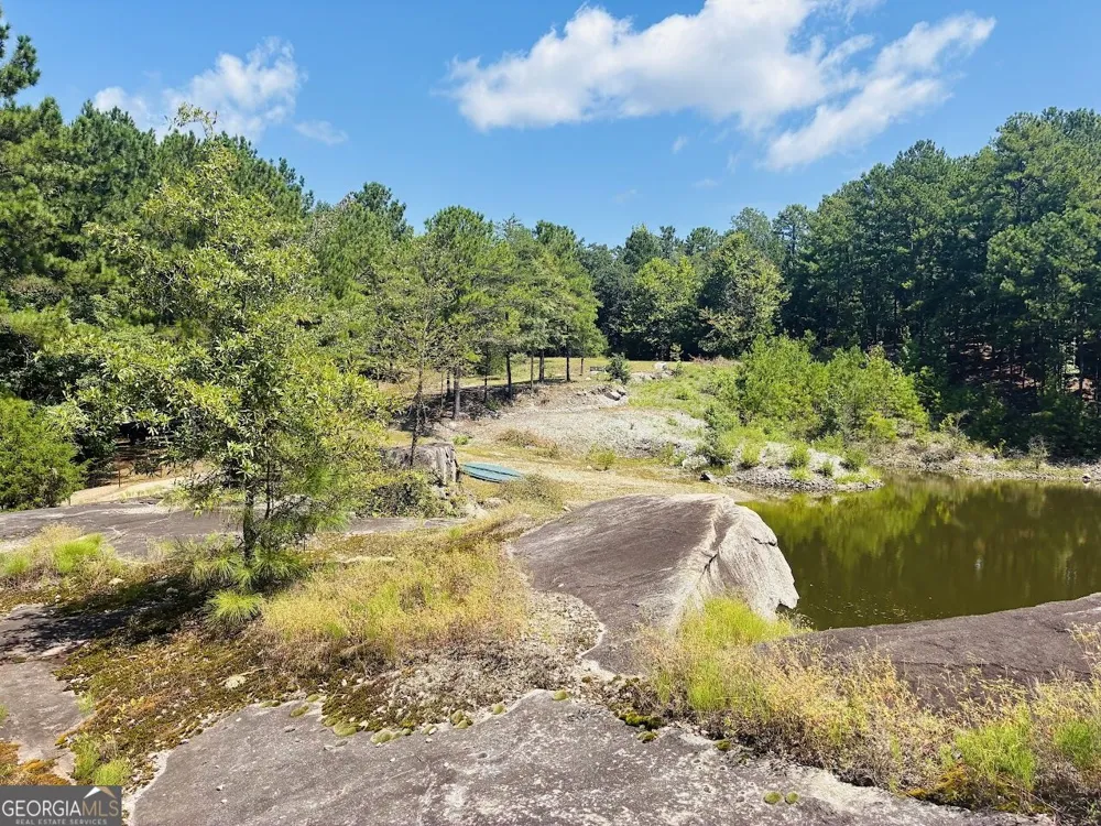 3889 Greenville RD LaGrange, GA 30241