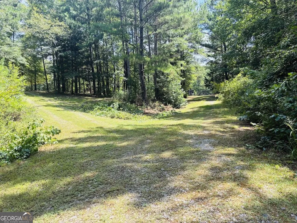 3889 Greenville RD LaGrange, GA 30241