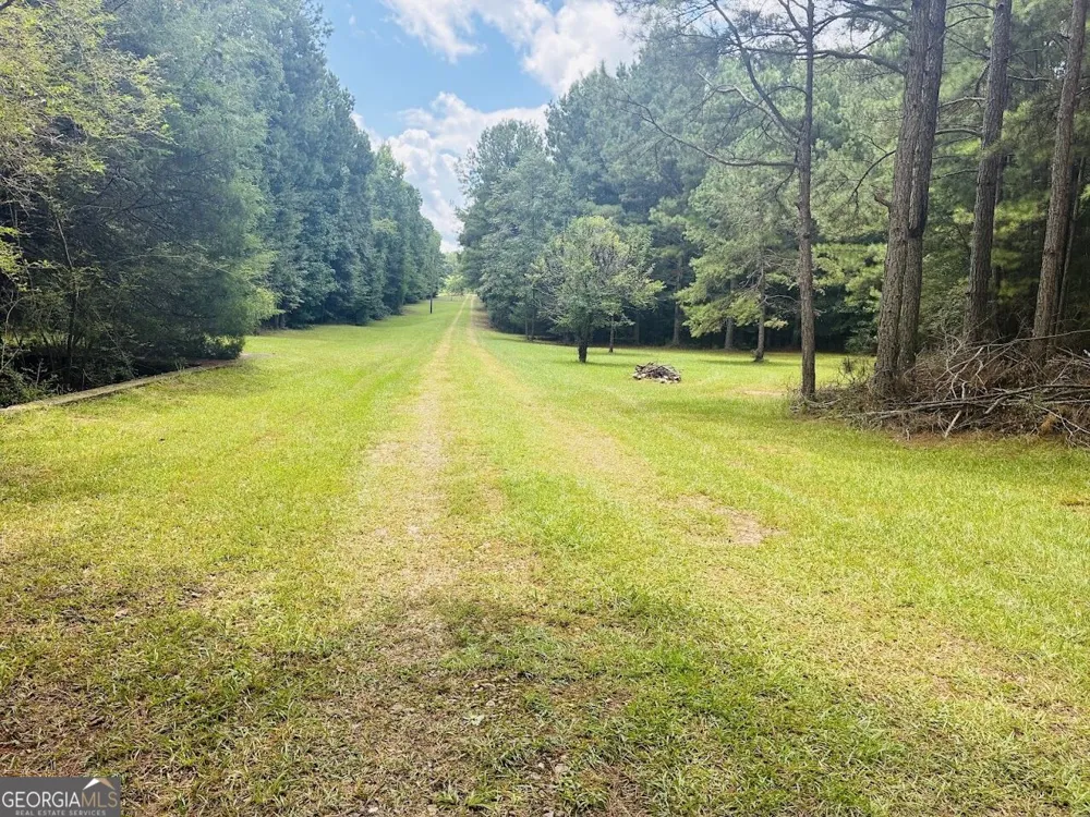 3889 Greenville RD LaGrange, GA 30241