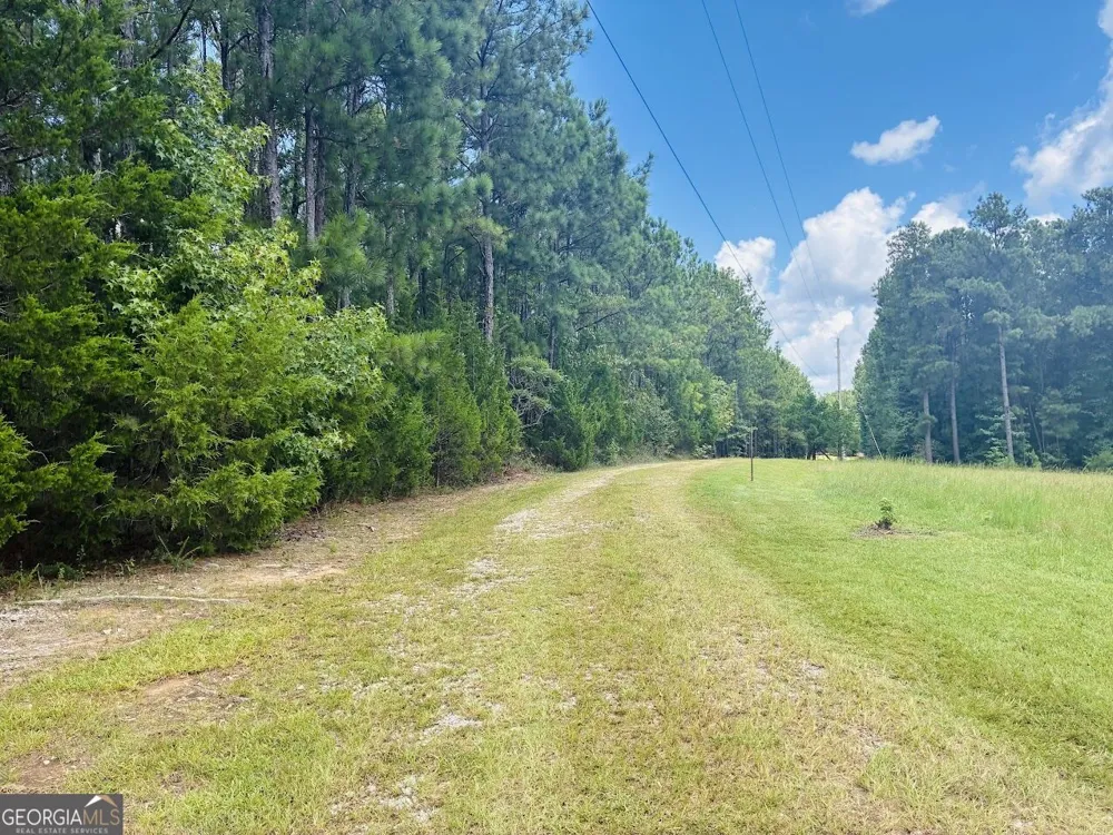 3889 Greenville RD LaGrange, GA 30241