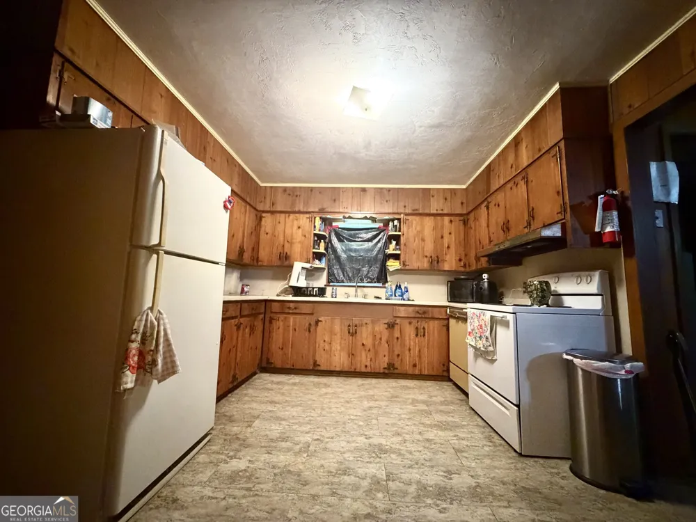 416 GA Highway 107 Hazlehurst, GA 31539