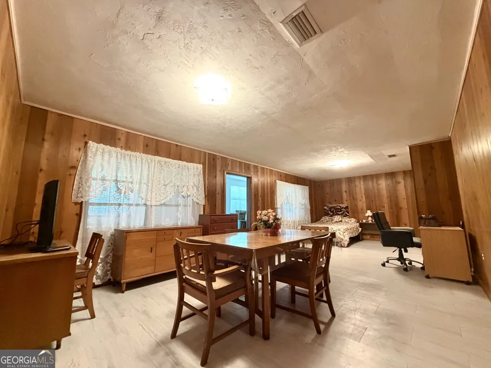 416 GA Highway 107 Hazlehurst, GA 31539