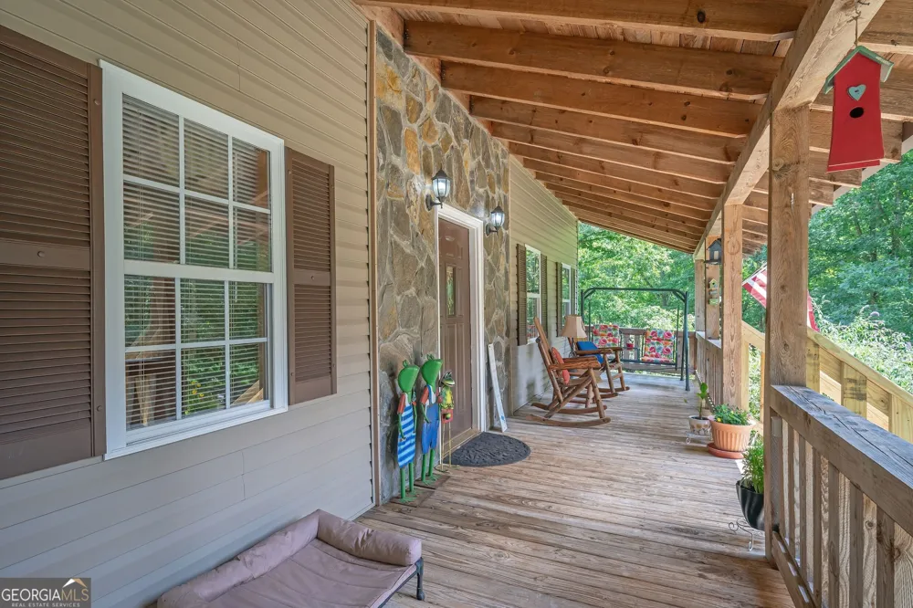 495 Dockery LN Mineral Bluff, GA 30559