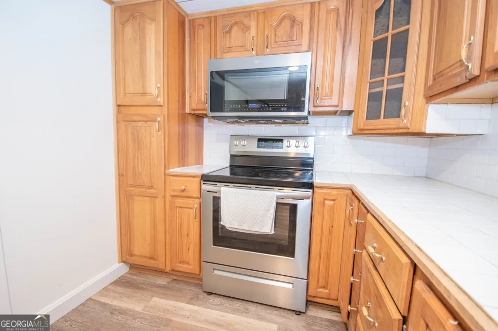 247 Ball ST Moreland, GA 30259