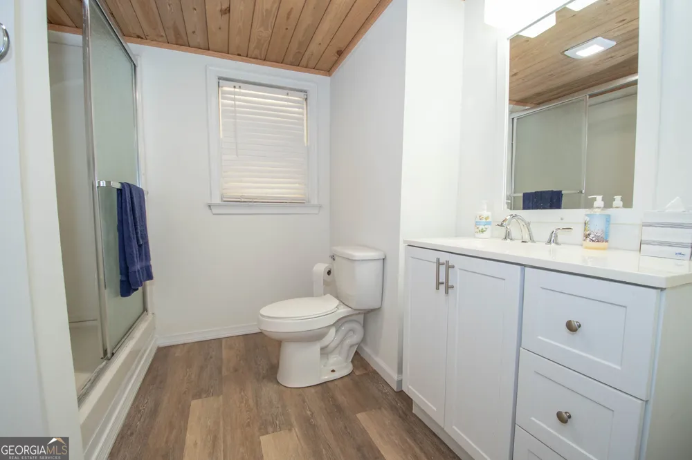 247 Ball ST Moreland, GA 30259