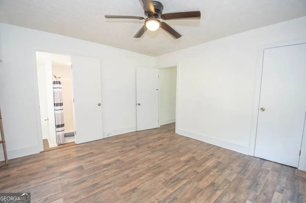 247 Ball ST Moreland, GA 30259