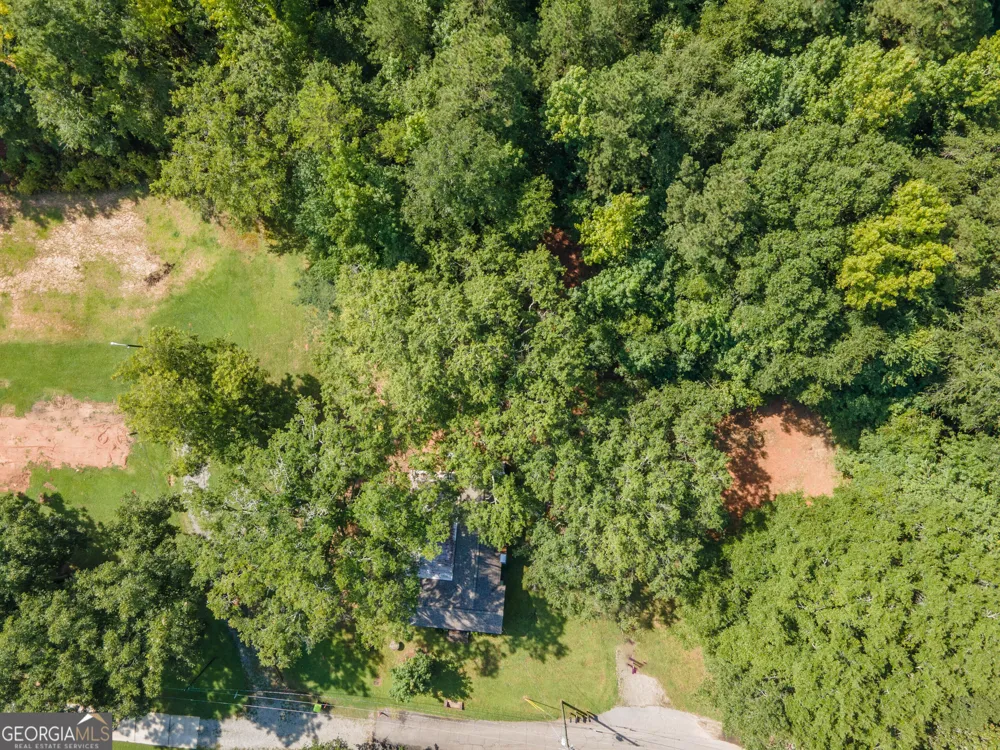 247 Ball ST Moreland, GA 30259