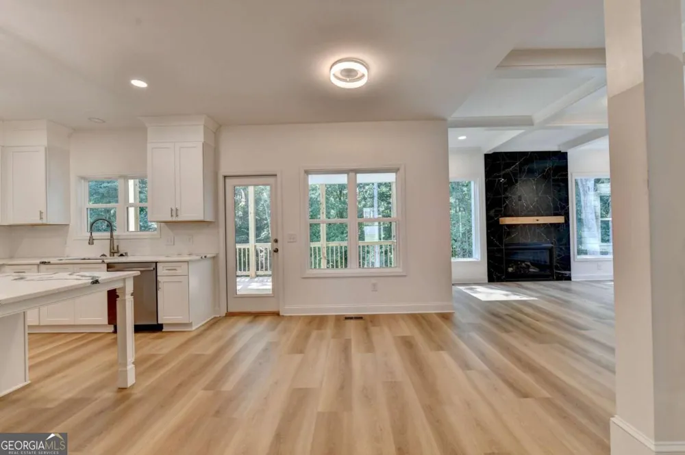 9135 Fox Trail LN Gainesville, GA 30506