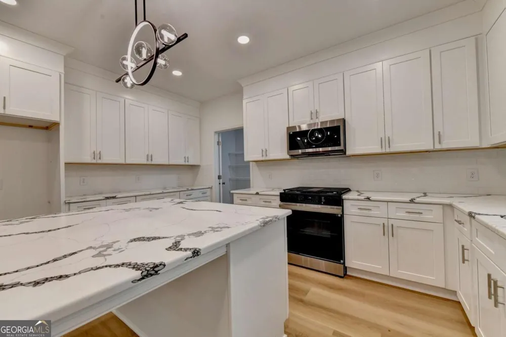 9135 Fox Trail LN Gainesville, GA 30506