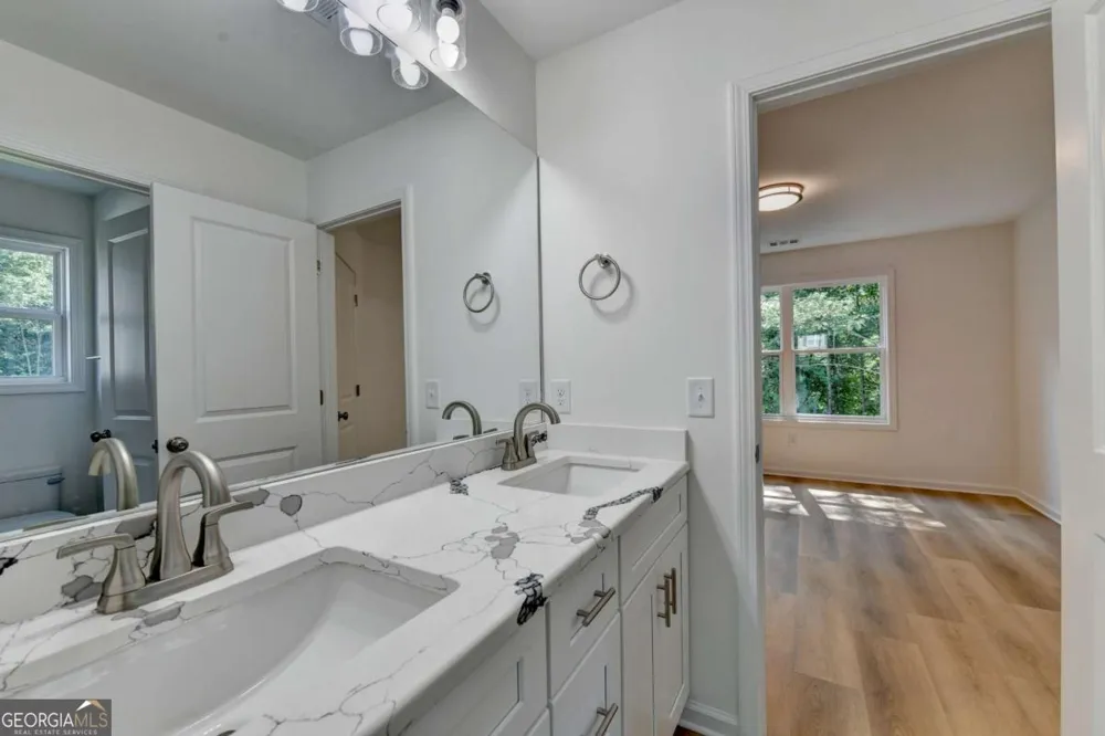 9135 Fox Trail LN Gainesville, GA 30506