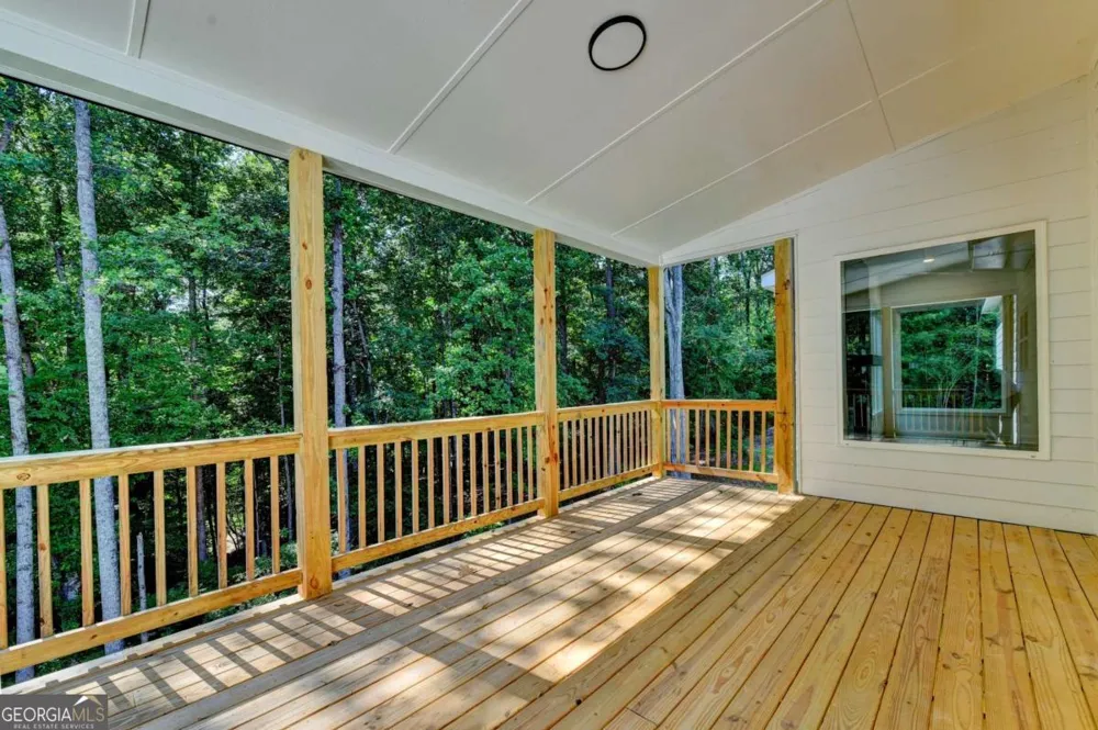 9135 Fox Trail LN Gainesville, GA 30506