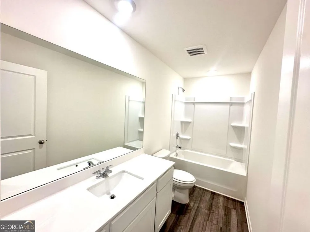 10 Norwalk Lane Dallas, GA 30157