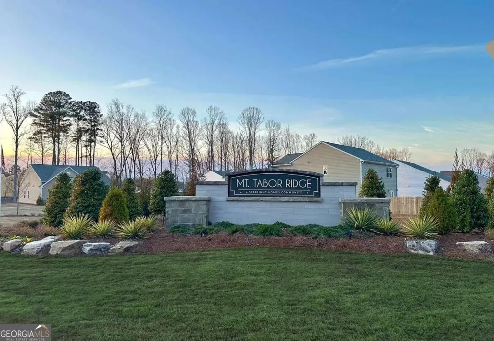 10 Norwalk Lane Dallas, GA 30157