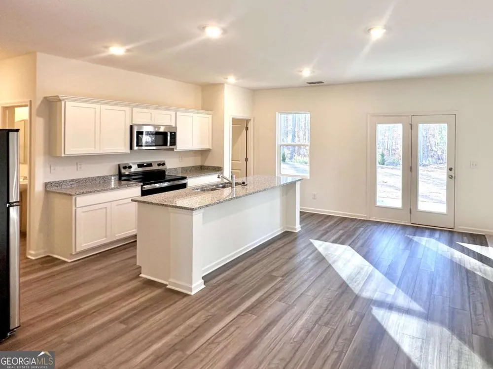 10 Norwalk Lane Dallas, GA 30157