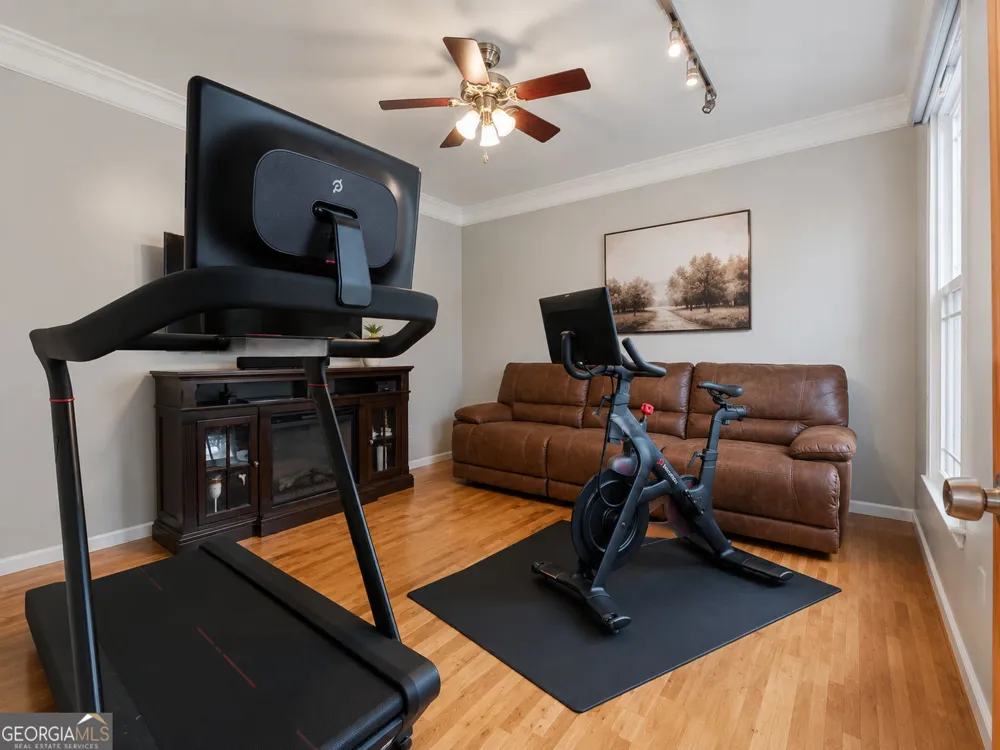 2057 Devonhurst DR Powder Springs, GA 30127