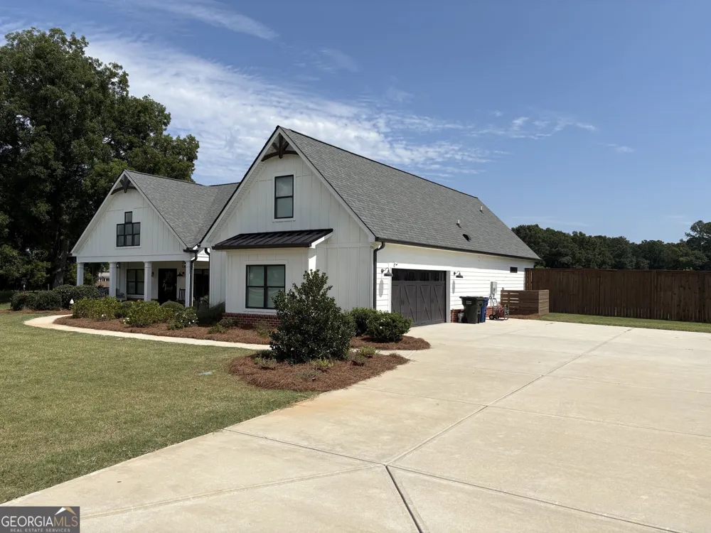 3706 Highway 83 Good Hope, GA 30641