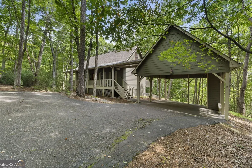 81 Sweetgum CIR Jasper, GA 30143