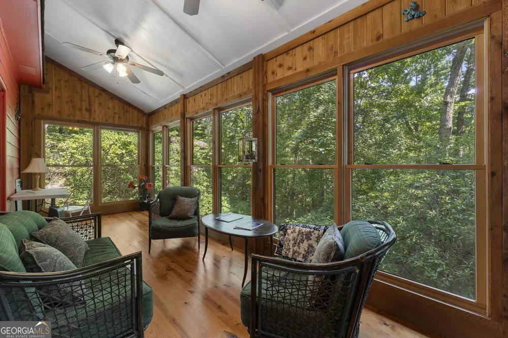81 Sweetgum CIR Jasper, GA 30143