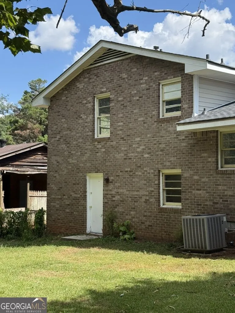 119 Amberwood LN Griffin, GA 30223