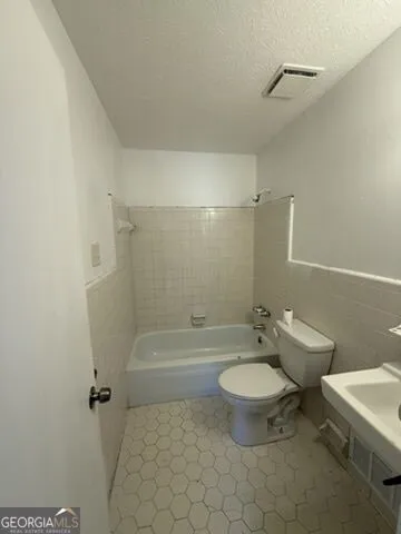 119 Amberwood LN Griffin, GA 30223