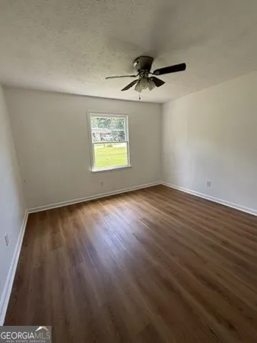 119 Amberwood LN Griffin, GA 30223