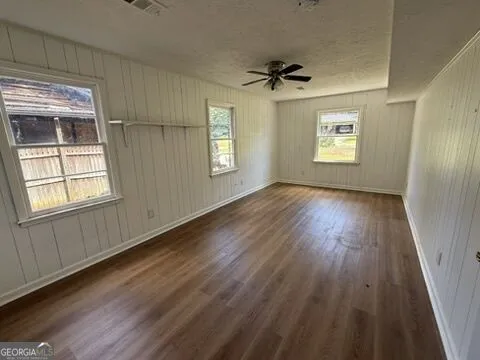 119 Amberwood LN Griffin, GA 30223