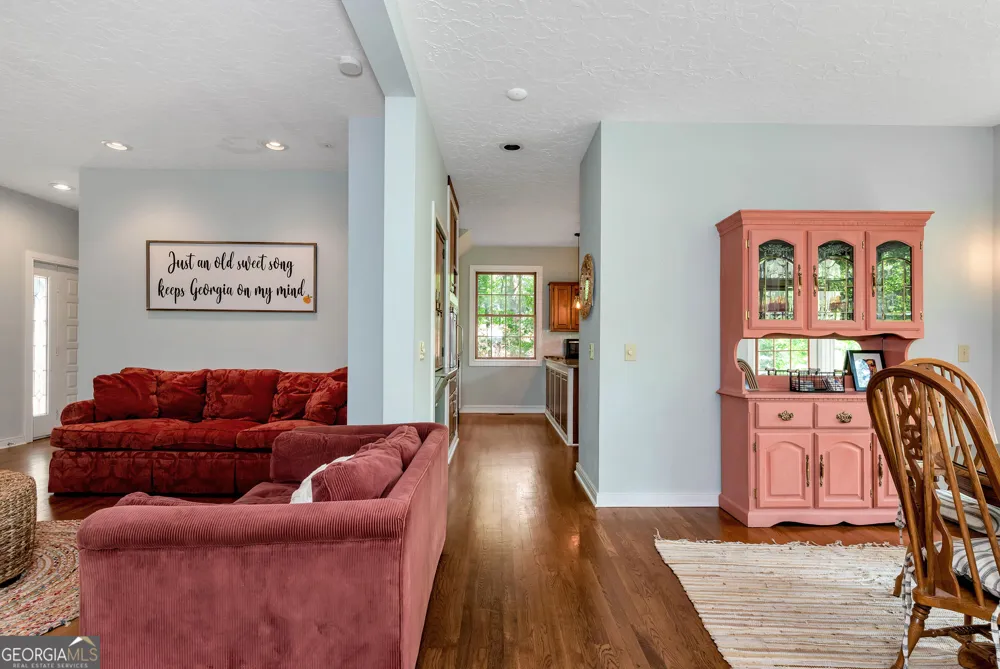3978 Pine Shore CIR Gainesville, GA 30501