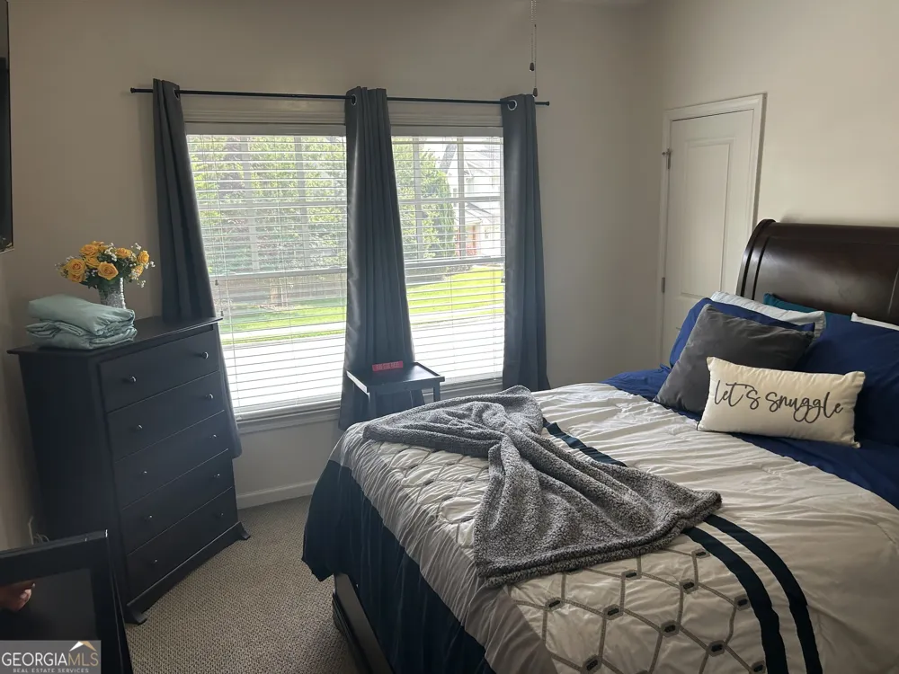 2215 COLLINS RIDGE DR Atlanta, GA 30318