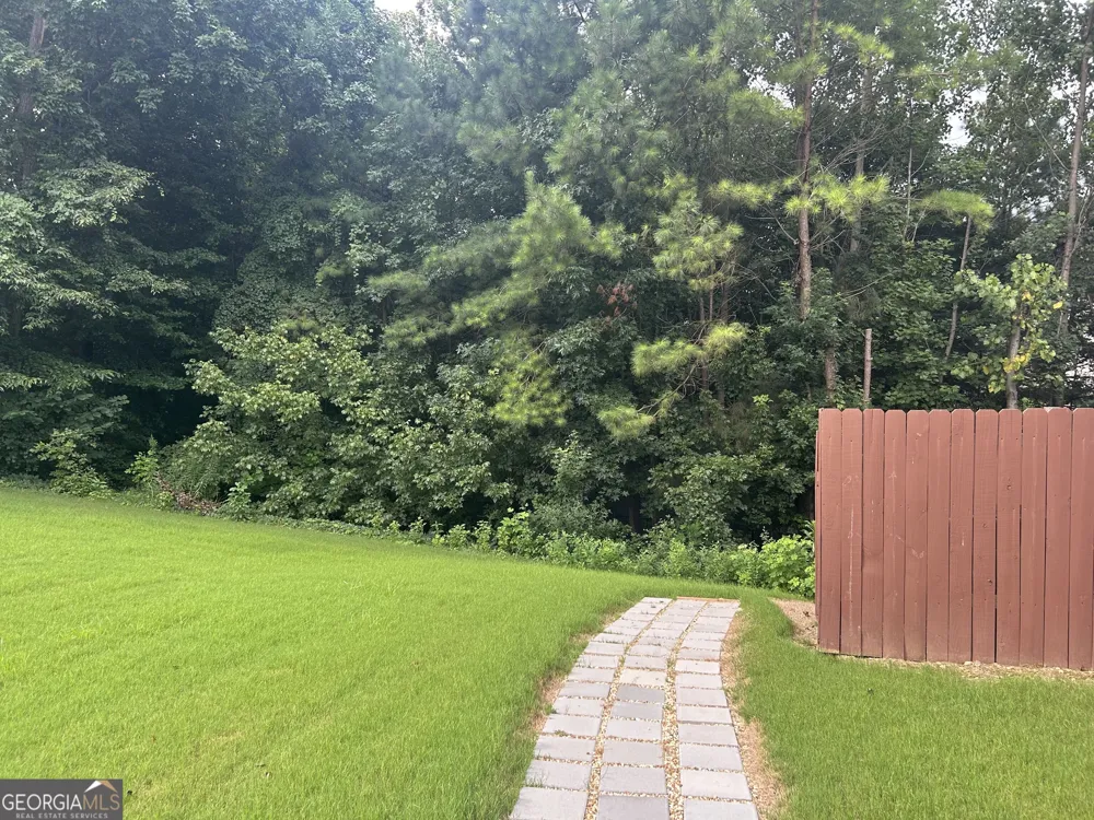 2215 COLLINS RIDGE DR Atlanta, GA 30318
