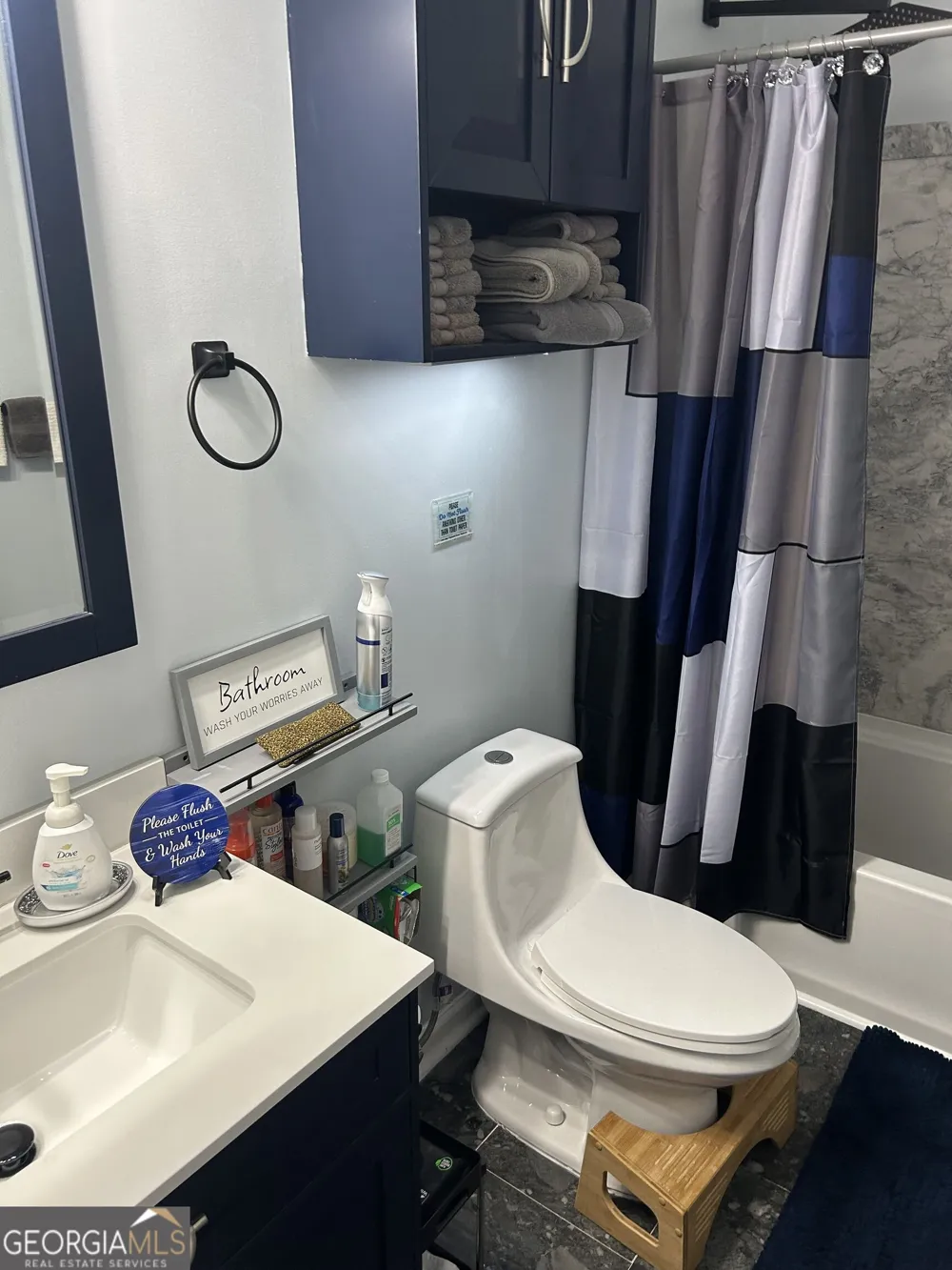 2215 COLLINS RIDGE DR Atlanta, GA 30318