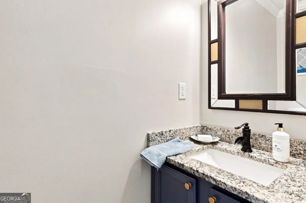 1593 Woodmore DR SW Marietta, GA 30008