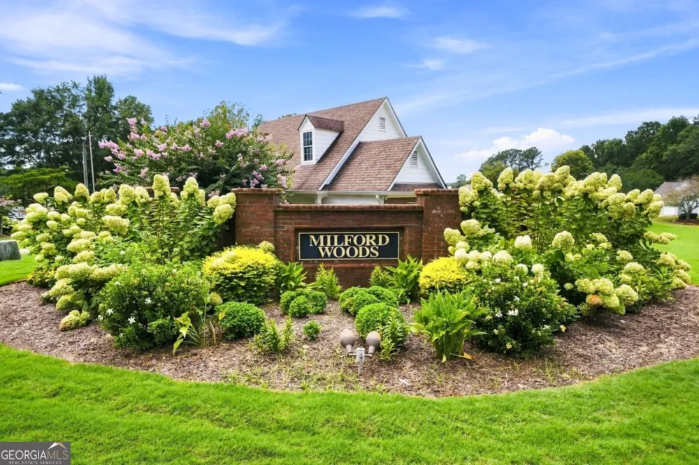 1593 Woodmore DR SW Marietta, GA 30008