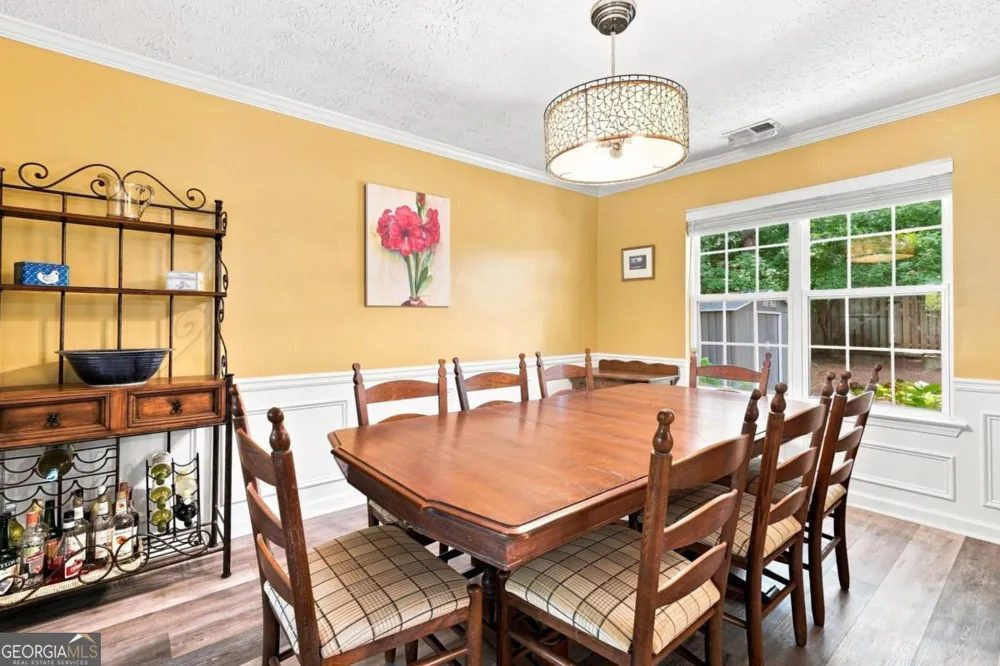 1593 Woodmore DR SW Marietta, GA 30008