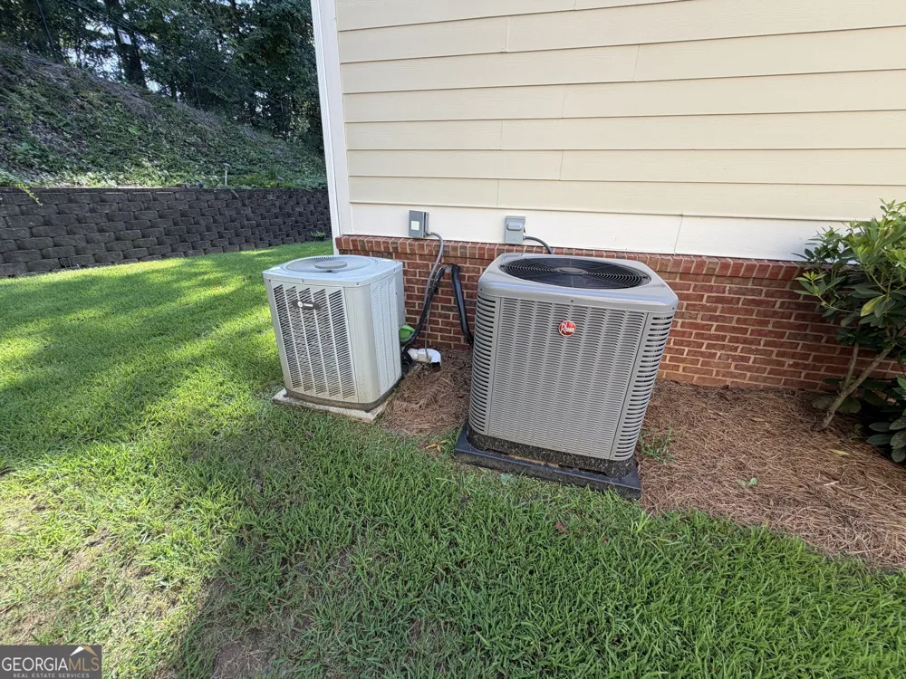 100 Kirk DR Dallas, GA 30132