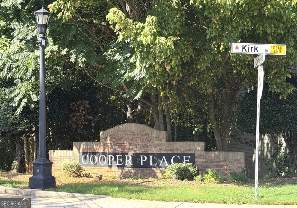 100 Kirk DR Dallas, GA 30132