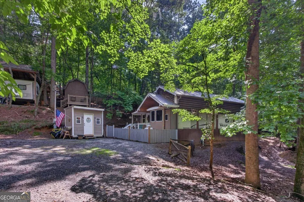 190 26th ST Ellijay, GA 30540