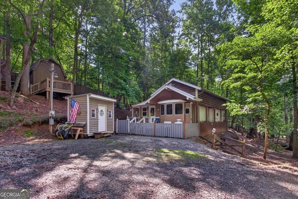 190 26th ST Ellijay, GA 30540