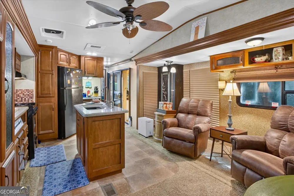 190 26th ST Ellijay, GA 30540