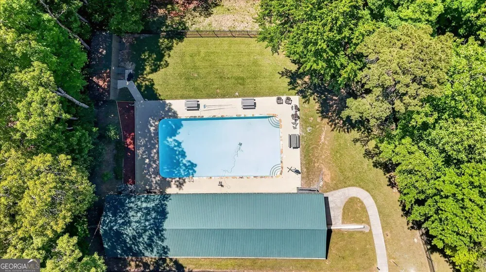 190 26th ST Ellijay, GA 30540