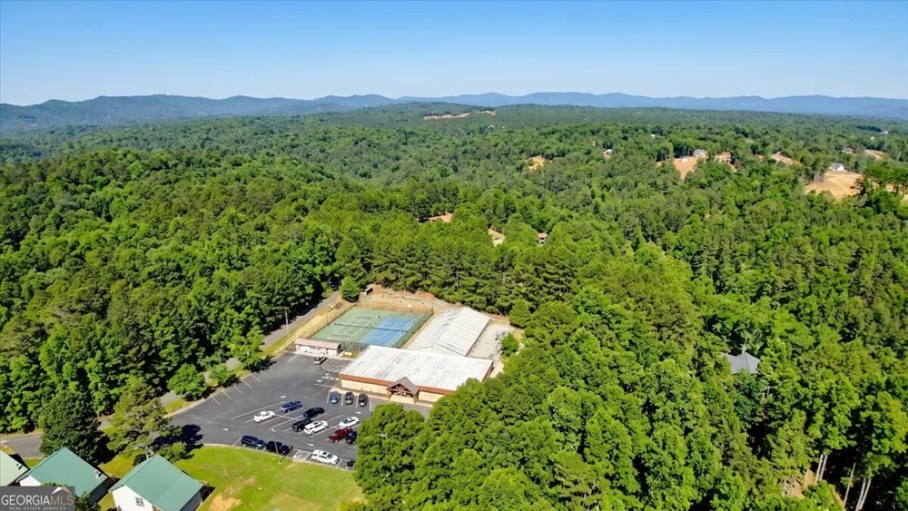 190 26th ST Ellijay, GA 30540