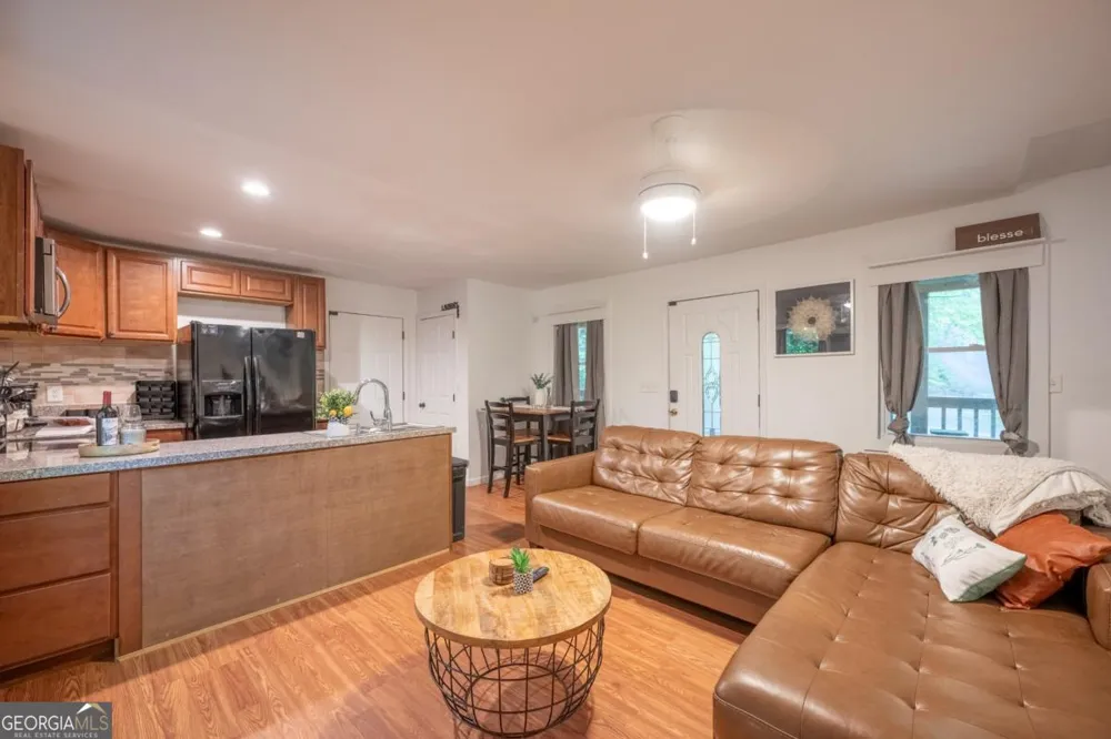 257 Pen DR Ellijay, GA 30540