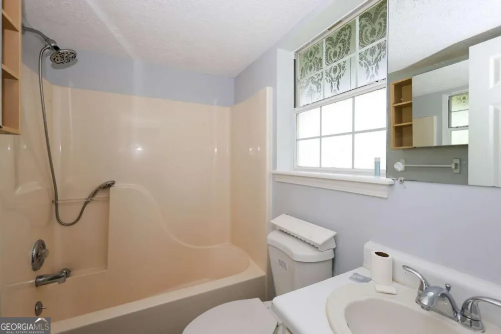 75 Woodland Ridge CIR Covington, GA 30016