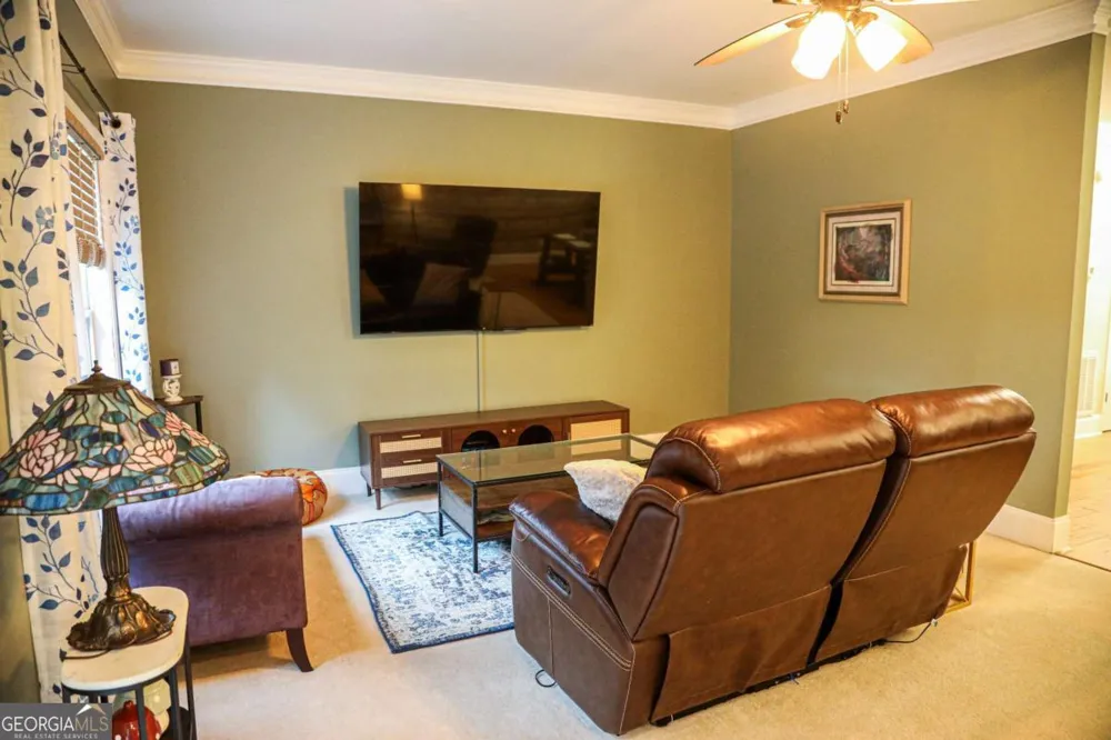 136 Wisteria DR Winder, GA 30680